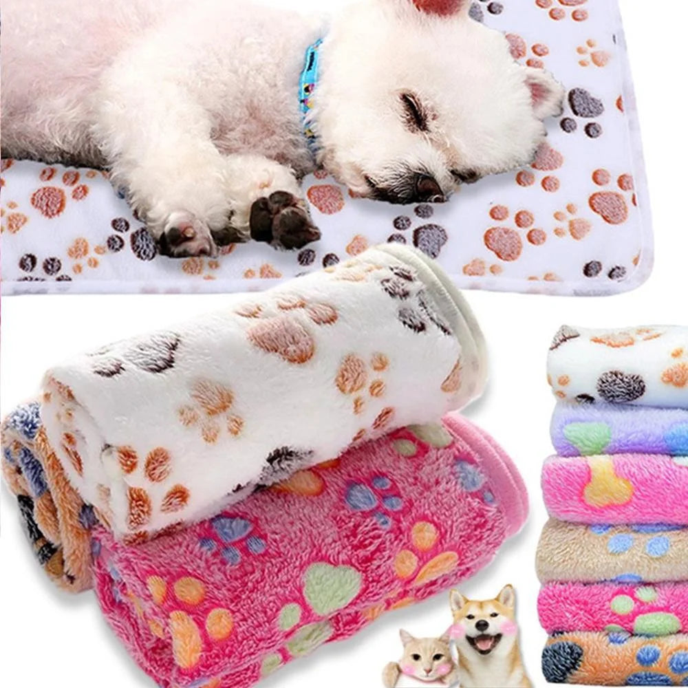 Soft Coral Fleece Pet Blanket - Warm Comfortable Mat for Dogs and Cats