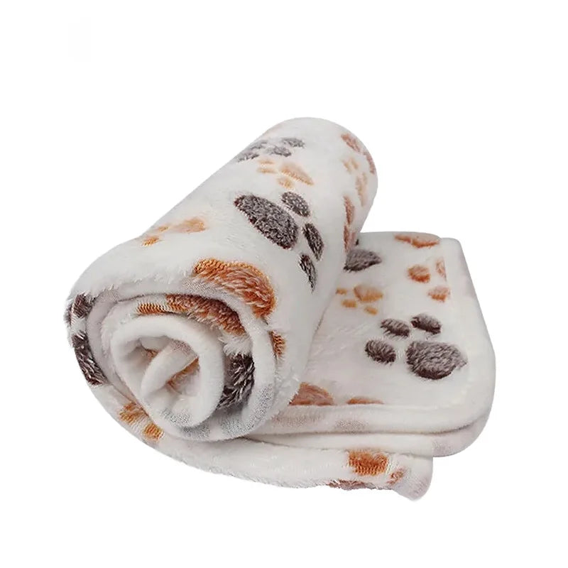 Soft Coral Fleece Pet Blanket - Warm Comfortable Mat for Dogs and Cats